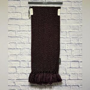 Badgley Mischka Home Fringe Throw 50" x 60” Maroon With Gold New With Flaws